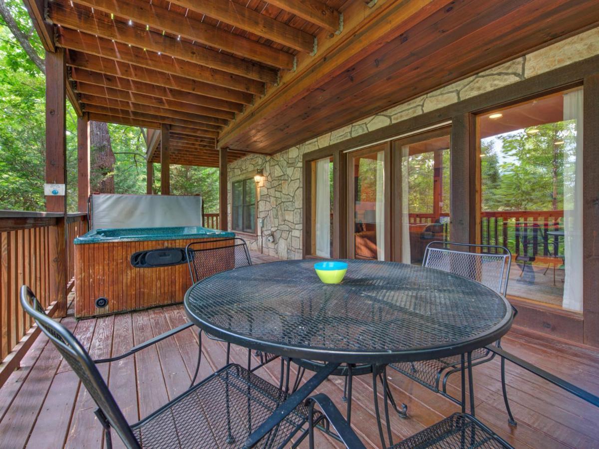 Above The Clouds, 4 Bedrooms, Pool Access, Private, Gaming, Sleeps 16 Gatlinburg Zewnętrze zdjęcie