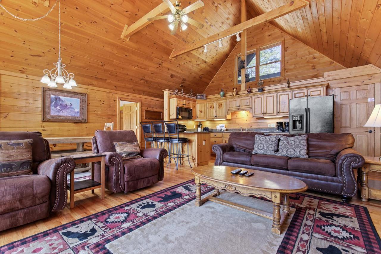 Above The Clouds, 4 Bedrooms, Pool Access, Private, Gaming, Sleeps 16 Gatlinburg Zewnętrze zdjęcie