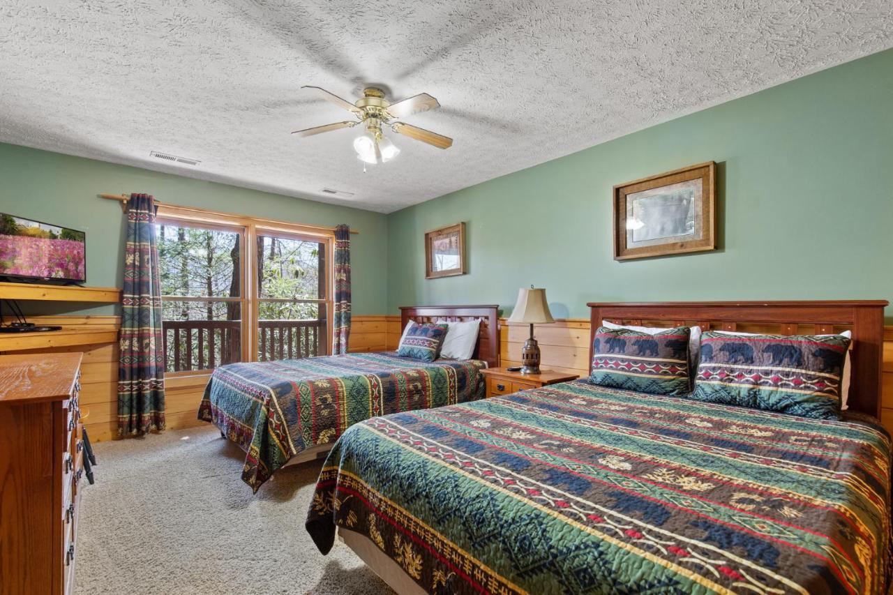 Above The Clouds, 4 Bedrooms, Pool Access, Private, Gaming, Sleeps 16 Gatlinburg Zewnętrze zdjęcie