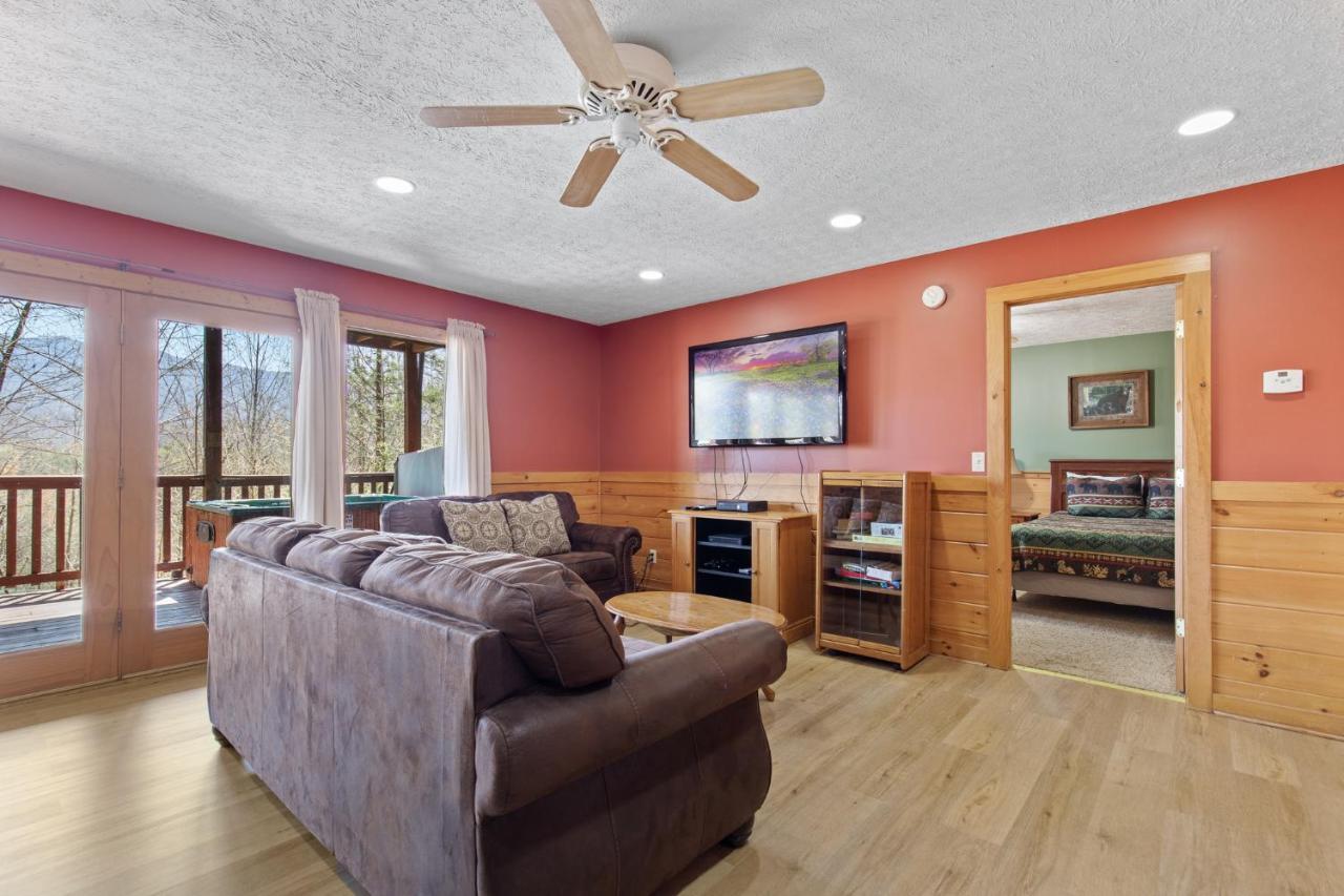 Above The Clouds, 4 Bedrooms, Pool Access, Private, Gaming, Sleeps 16 Gatlinburg Zewnętrze zdjęcie