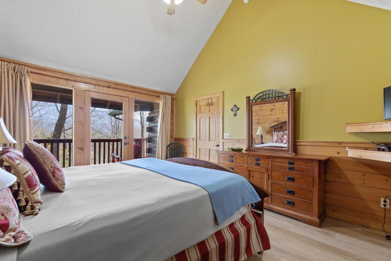 Above The Clouds, 4 Bedrooms, Pool Access, Private, Gaming, Sleeps 16 Gatlinburg Zewnętrze zdjęcie