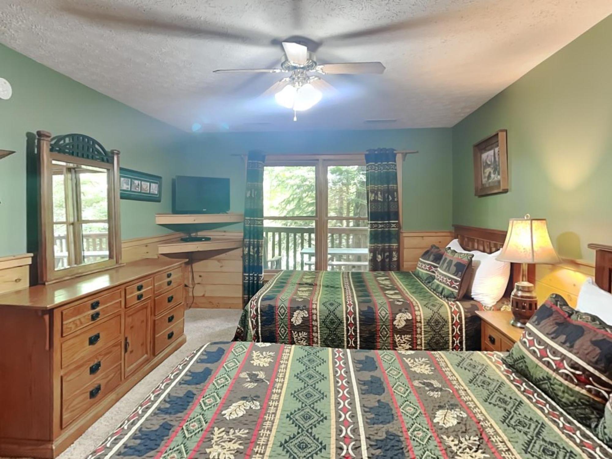 Above The Clouds, 4 Bedrooms, Pool Access, Private, Gaming, Sleeps 16 Gatlinburg Zewnętrze zdjęcie